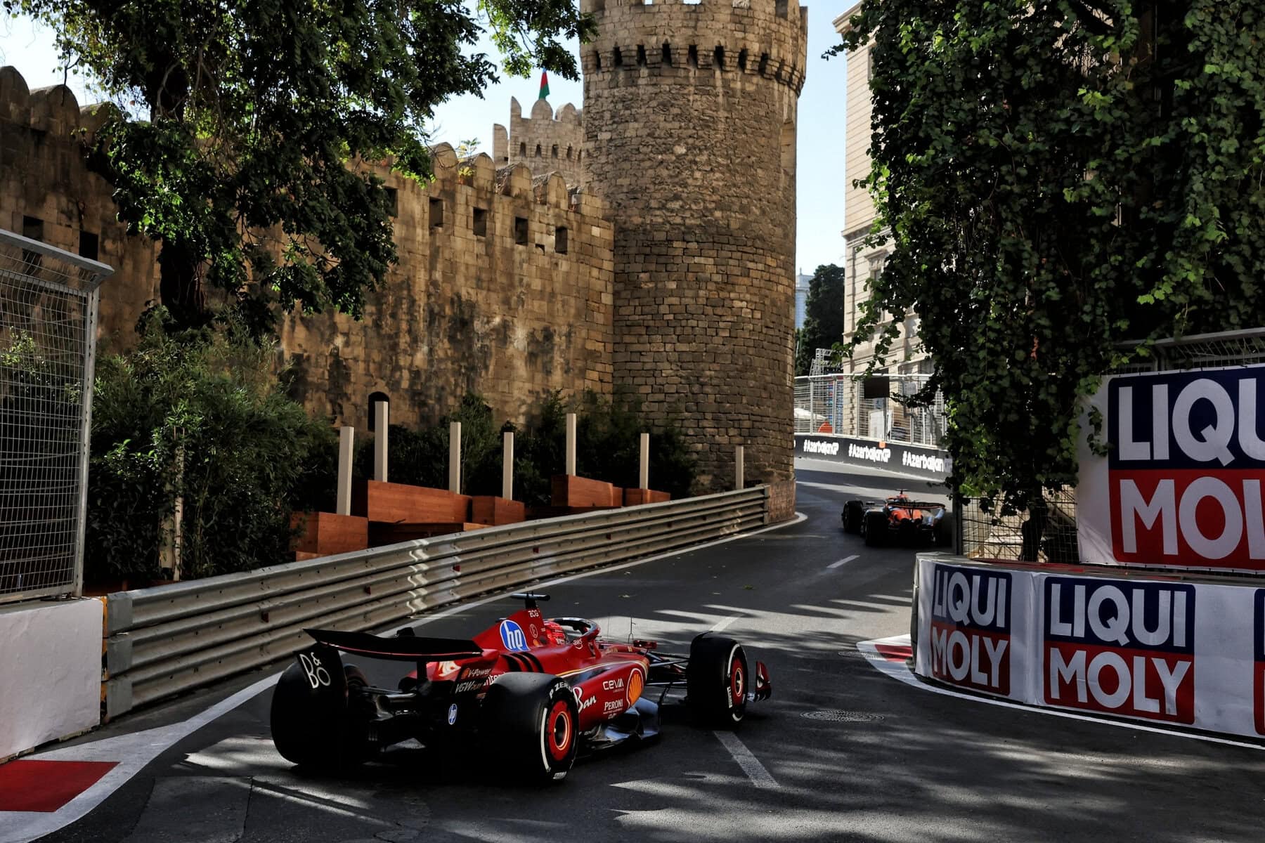 Brushing the walls through medieval backstreets of Baku