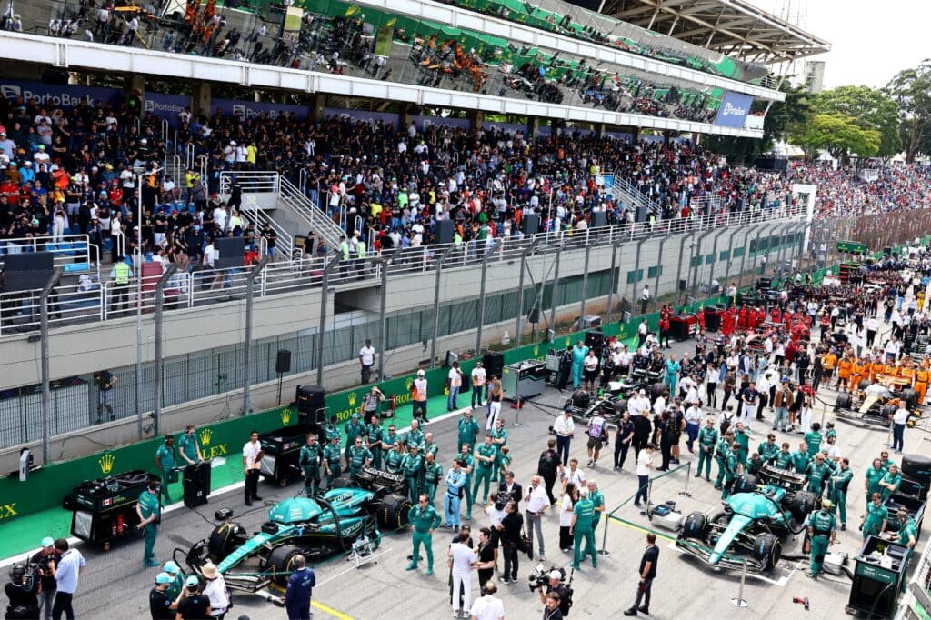 Pre race build-up on the start/finish straight. Brazilian Grand Prix