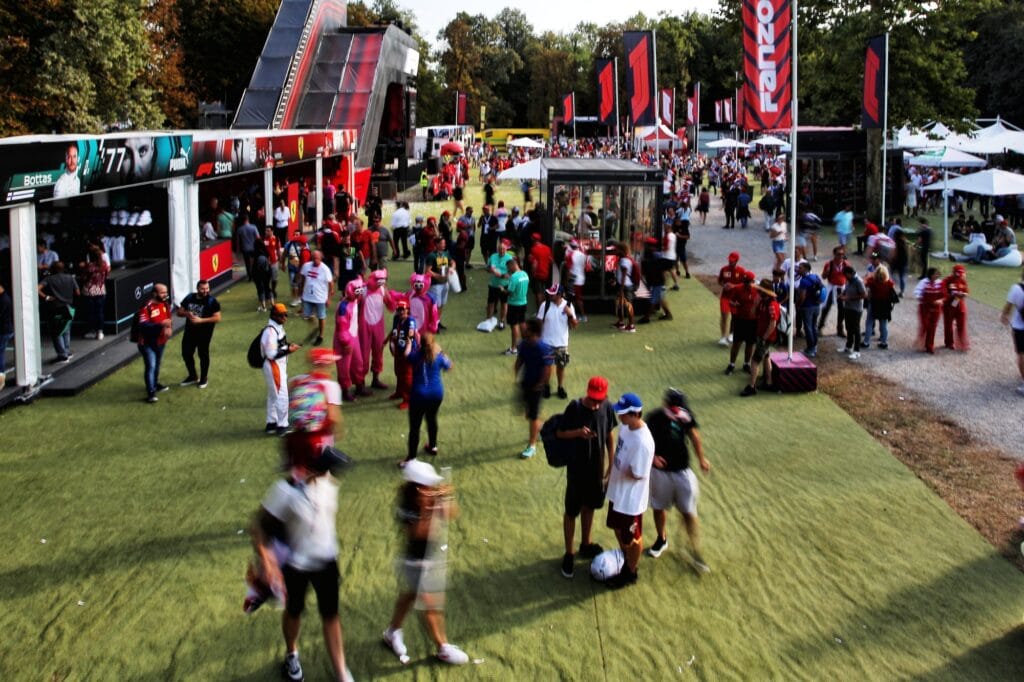 F1 Fan zones 